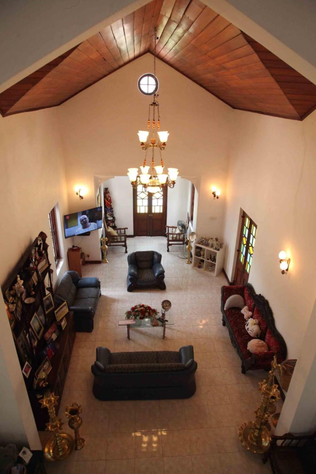 Antique Tourists Lodge Kandy Dış mekan fotoğraf