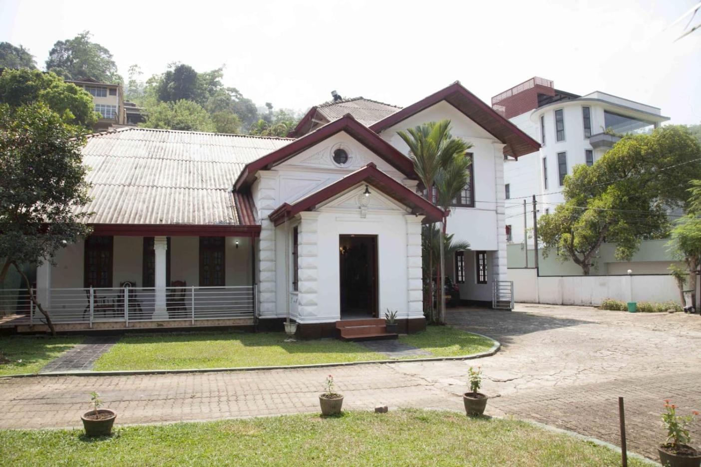 Antique Tourists Lodge Kandy Dış mekan fotoğraf