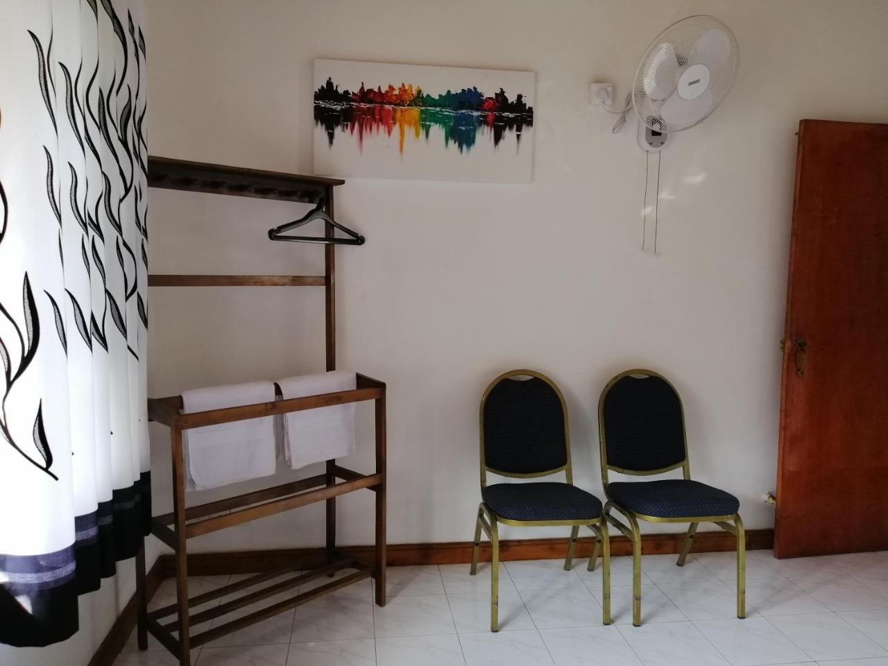 Antique Tourists Lodge Kandy Dış mekan fotoğraf